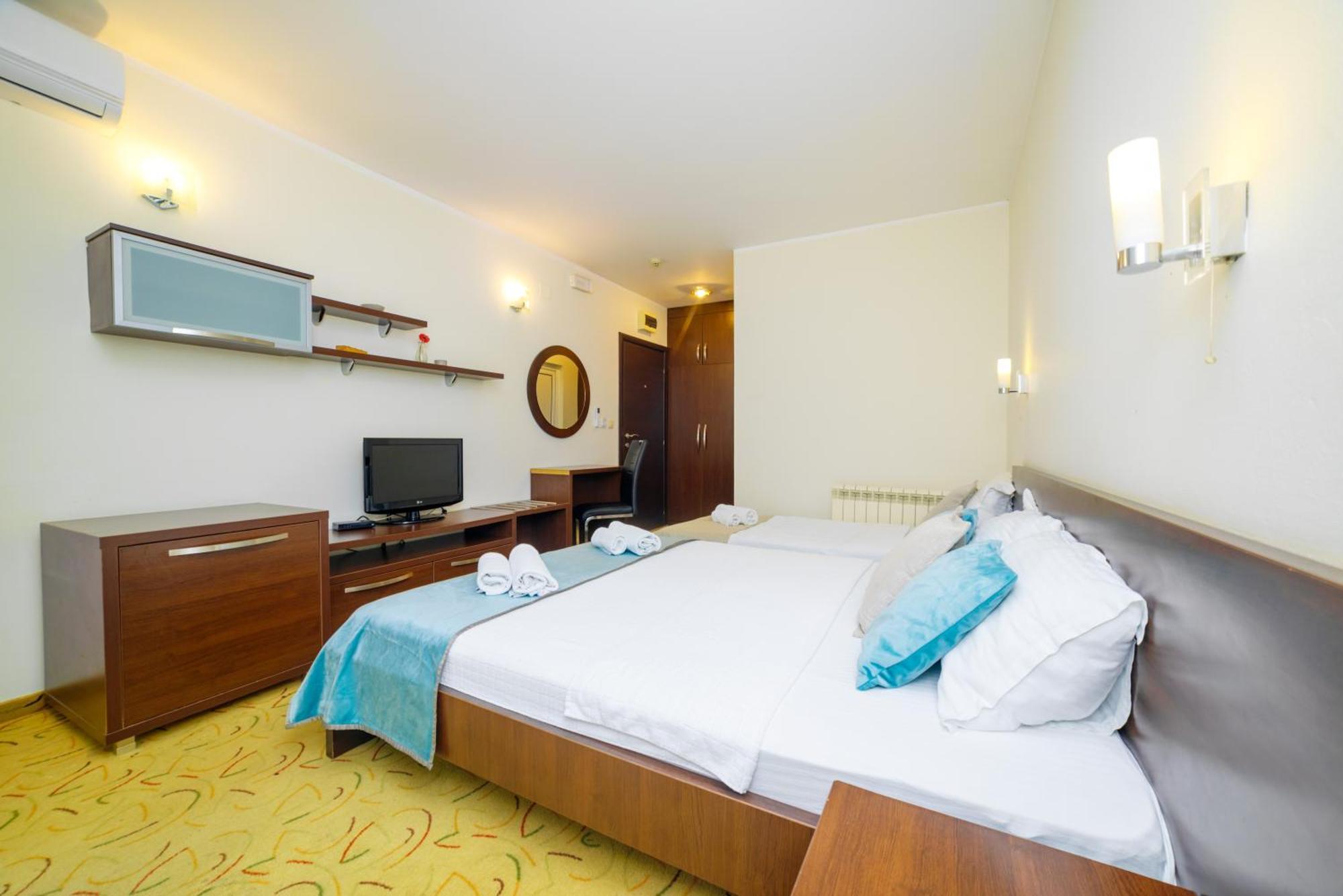 Hotel Odissey Jaz Budua Esterno foto