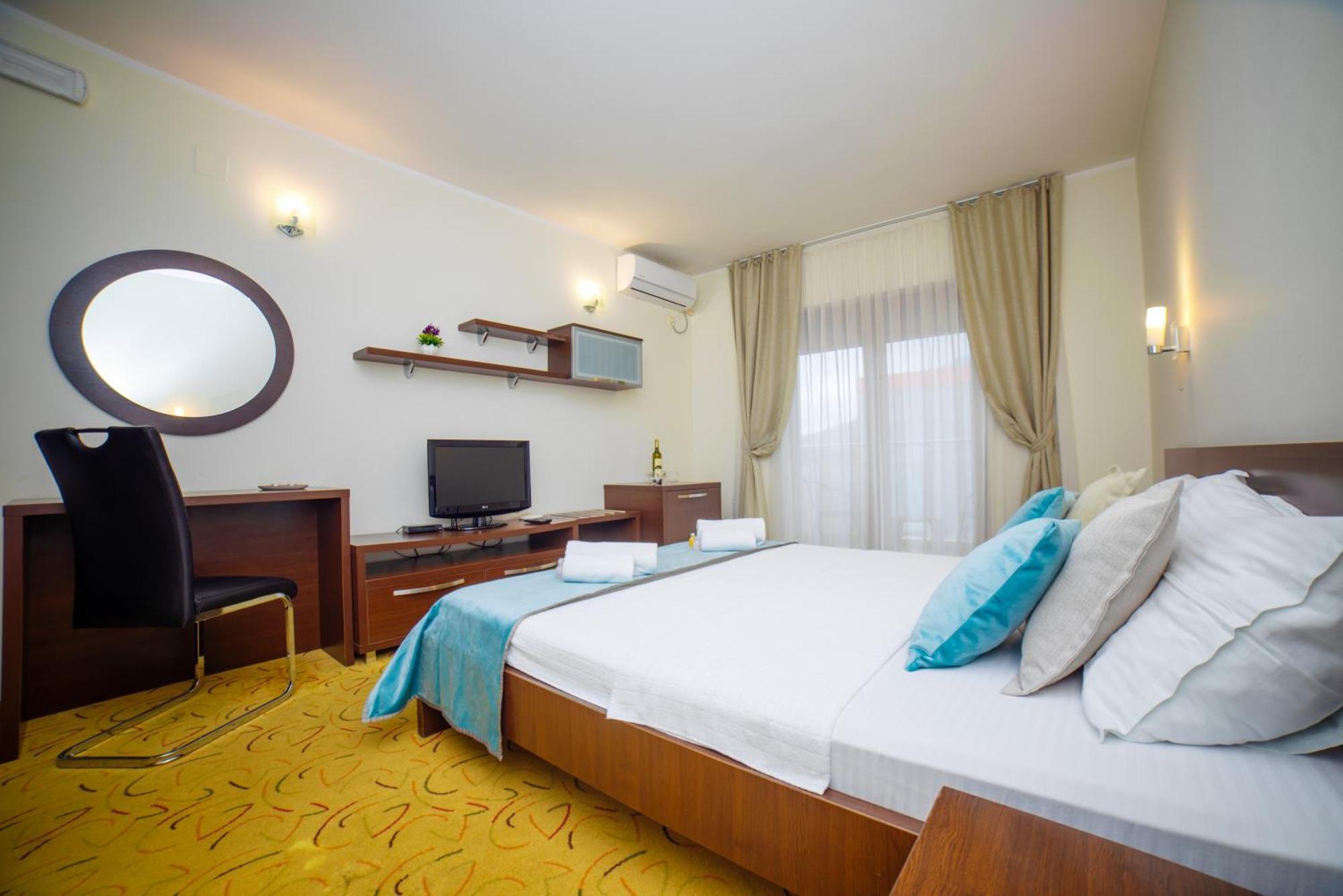 Hotel Odissey Jaz Budua Esterno foto